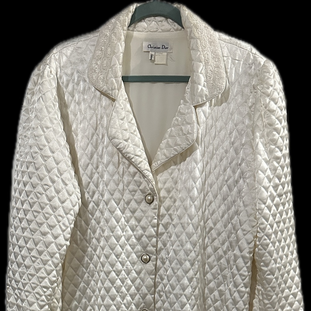 VINTAGE Christian Dior Ivory Women's Quilted Robe w Lace & Faux Pearl Buttons L - Picture 1 of 10